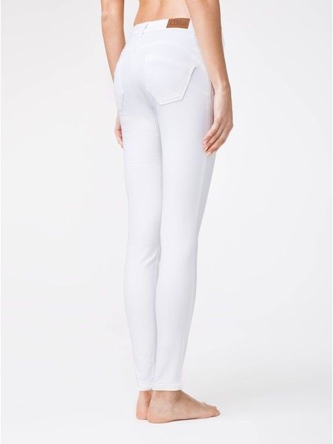 Ultra-wygodne jeansy modelujące CON-128