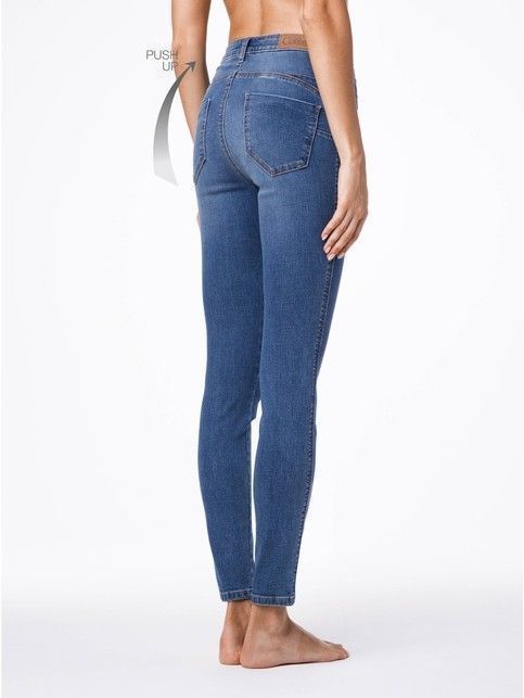 Modelowanie jeansy PUSH UP z wysokim stanem CON-41