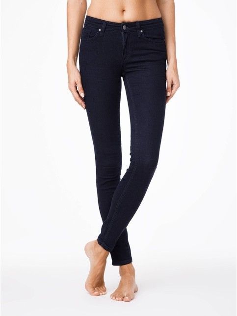 Jeansy modelujące Skinny w średnim kroju 623-100R