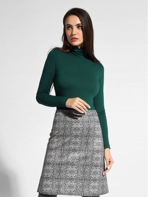 Klasyczny body-golf z wiskozy LBD 1029